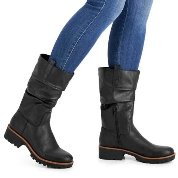 SUN + STONE Nelliee Lug Sole Slouch Boots Size 5M - G76 - Picture 6 of 6